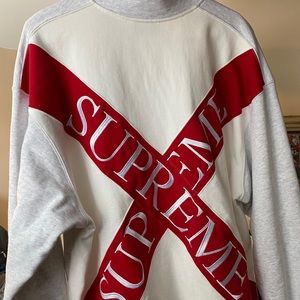 Supreme sweater